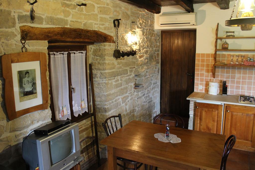 Grožnjan Apartments Mestri חדר תמונה