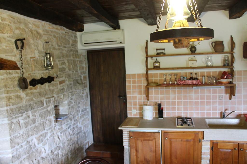Grožnjan Apartments Mestri חדר תמונה