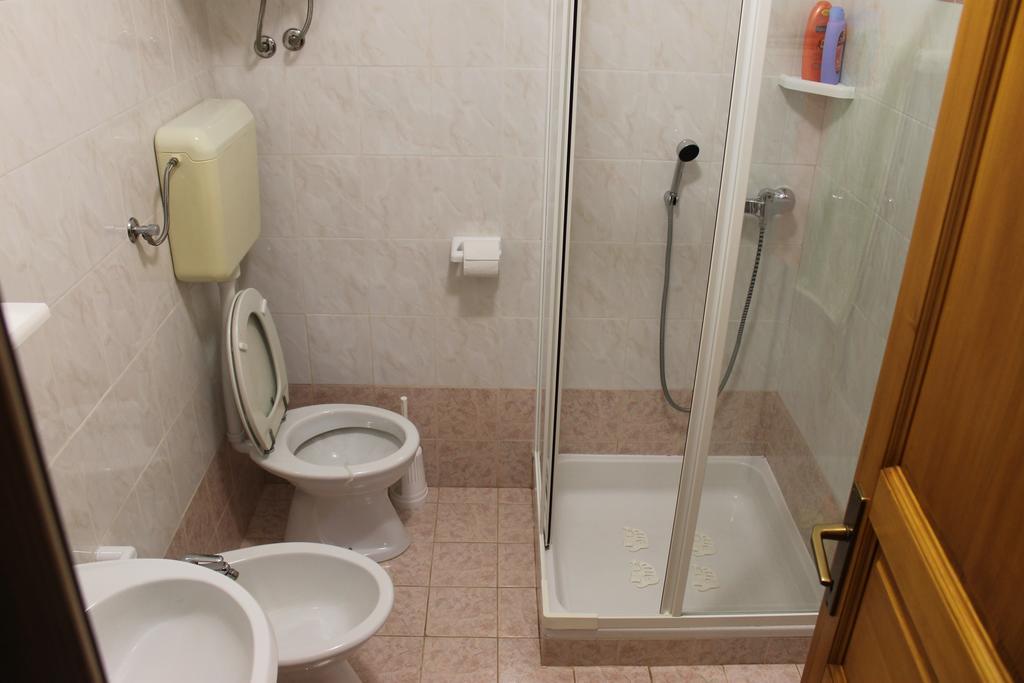 Grožnjan Apartments Mestri חדר תמונה