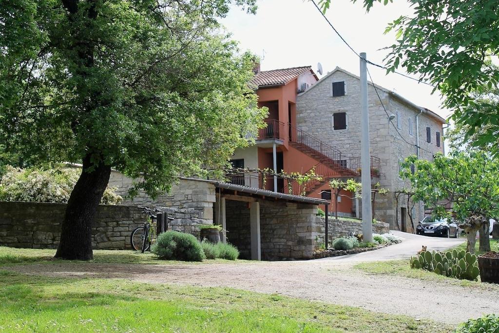 Grožnjan Apartments Mestri מראה חיצוני תמונה
